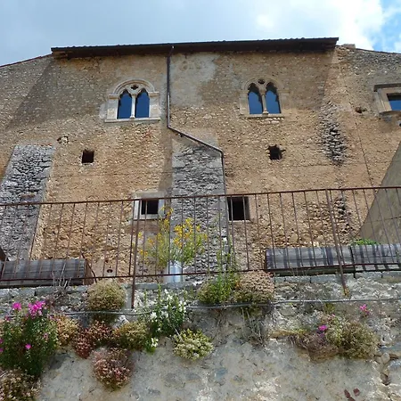 La Bifora e Le Lune Vico sotto gli archi 5-3